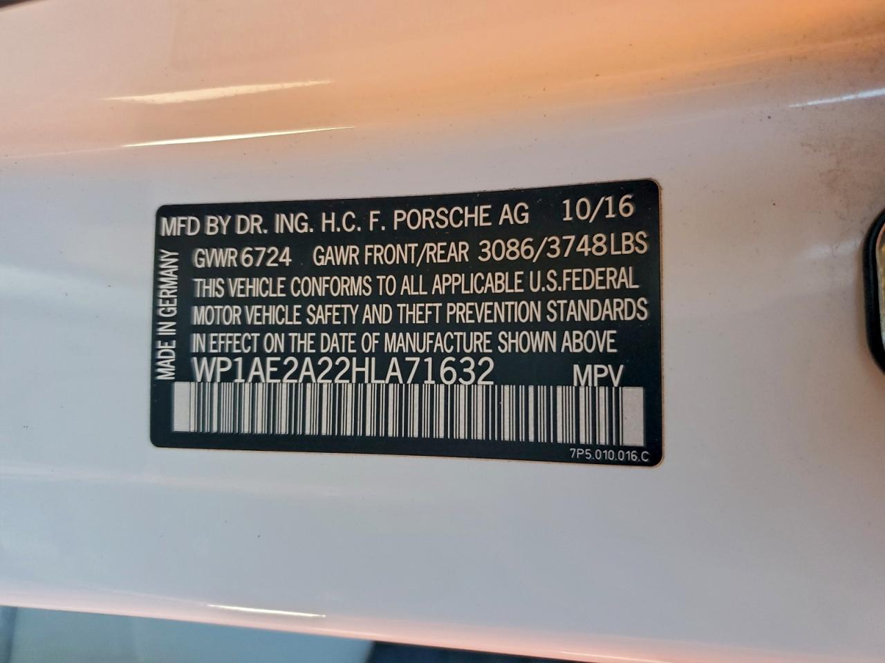 2017 Porsche Cayenne Se Hybrid Platinum VIN: WP1AE2A22HLA71632 Lot: 95040015