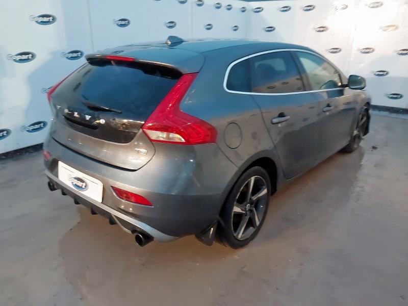 2013 VOLVO V40 T2 R DESIGN 5DR