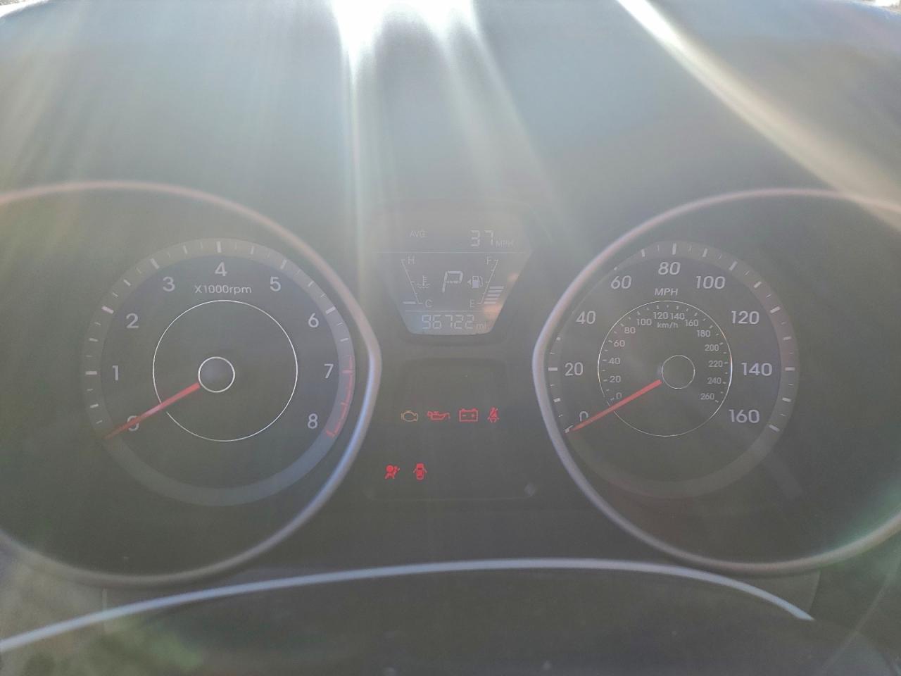 2015 Hyundai Elantra Se VIN: KMHDH4AE3FU329588 Lot: 94402595