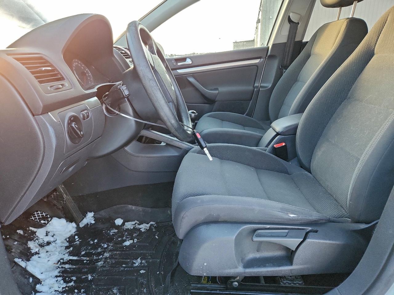 2008 Volkswagen Rabbit VIN: WVWCA71K18W071882 Lot: 94256265