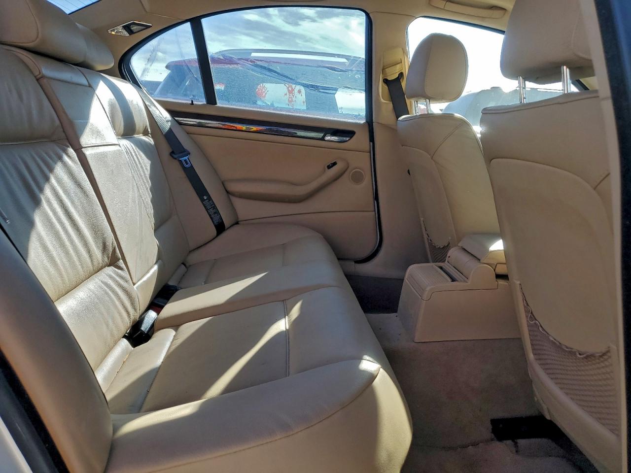 Фото: WBAEW53413PG23073