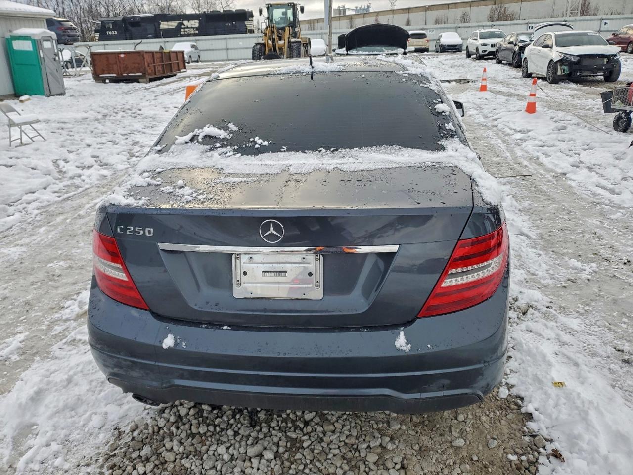 2013 Mercedes-Benz C 250 VIN: WDDGF4HB5DA763325 Lot: 95391215