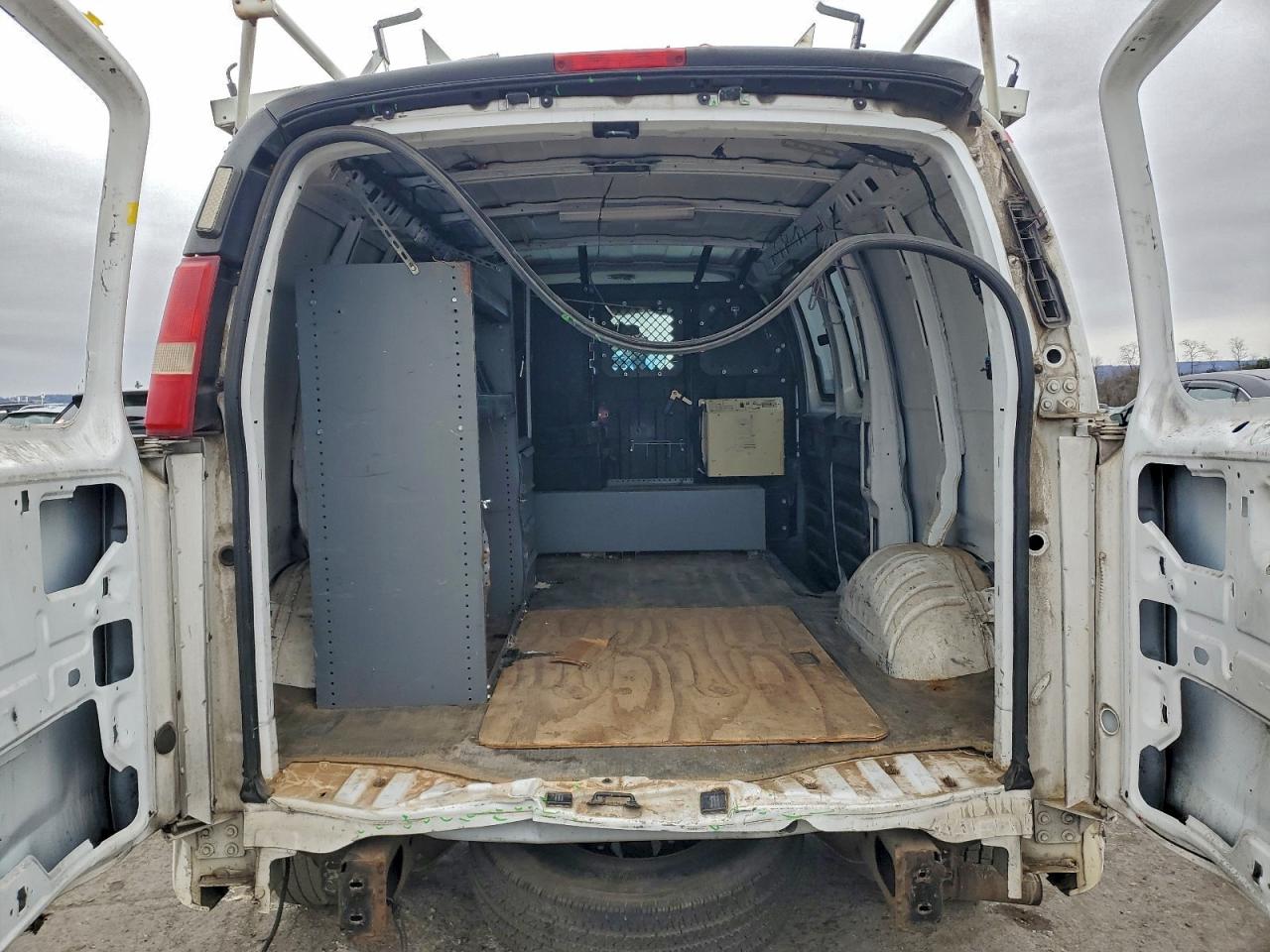 2010 Chevrolet Express G2500 VIN: 1GCZGFBA9A1174429 Lot: 95269495