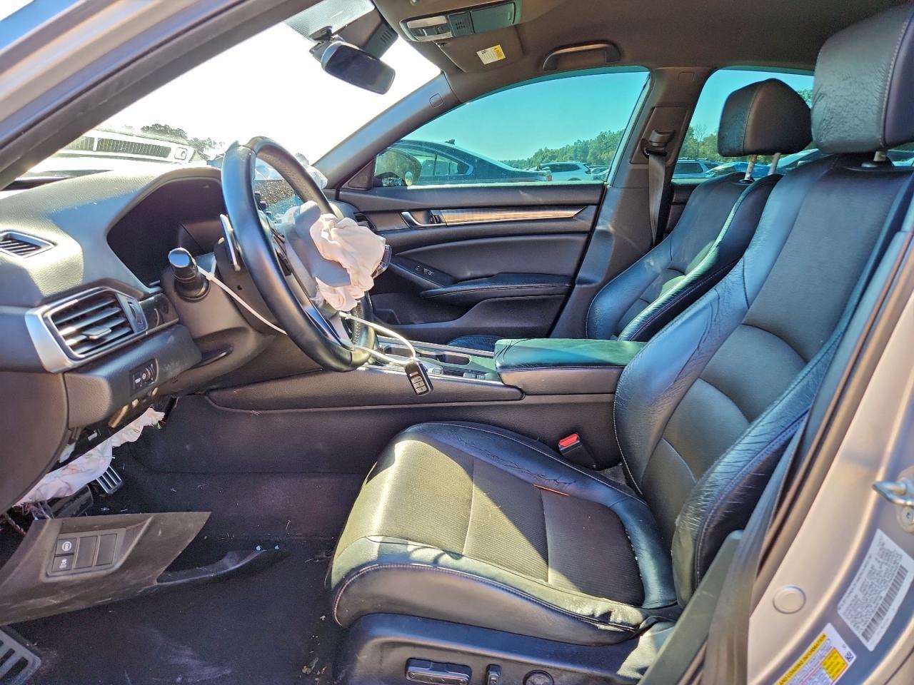 2018 Honda Accord Sport VIN: 1HGCV1F30JA041148 Lot: 96411695