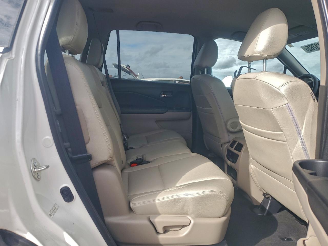 2016 Honda Pilot Ex VIN: 5FNYF6H35GB063822 Lot: 94643785