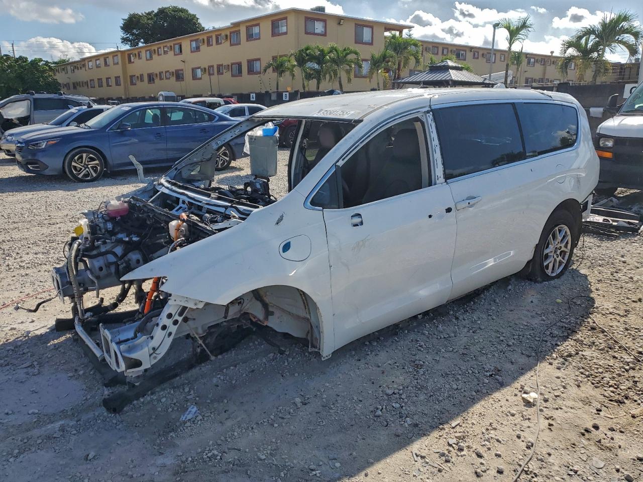 2022 Chrysler Pacifica Hybrid Touring L