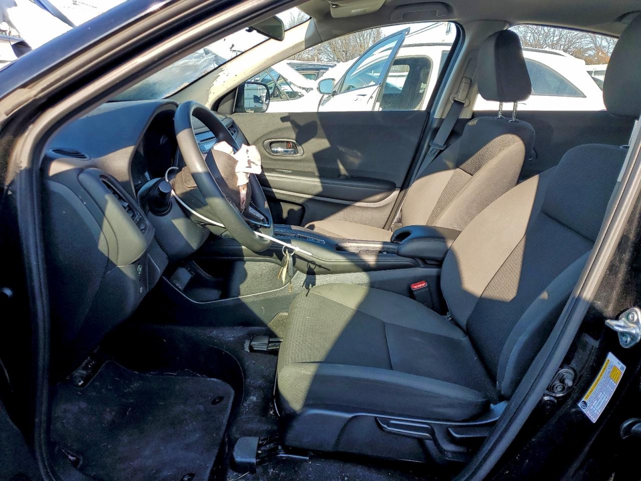 2022 Honda Hr-V Lx VIN: 3CZRU5H33NM739921 Lot: 95743335