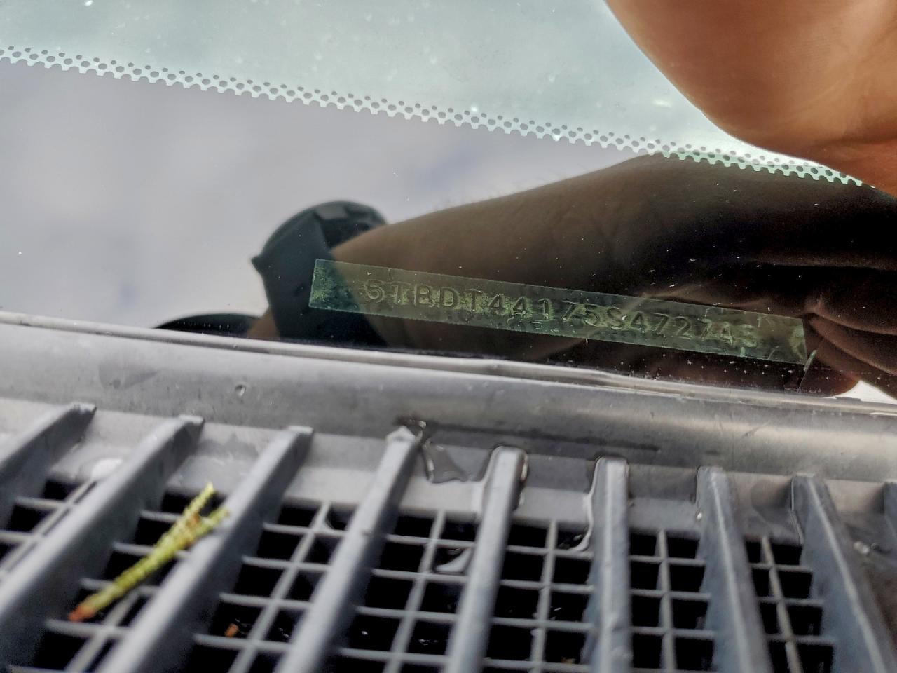 2005 Toyota Tundra Double Cab Sr5 VIN: 5TBDT44175S472745 Lot: 94664125