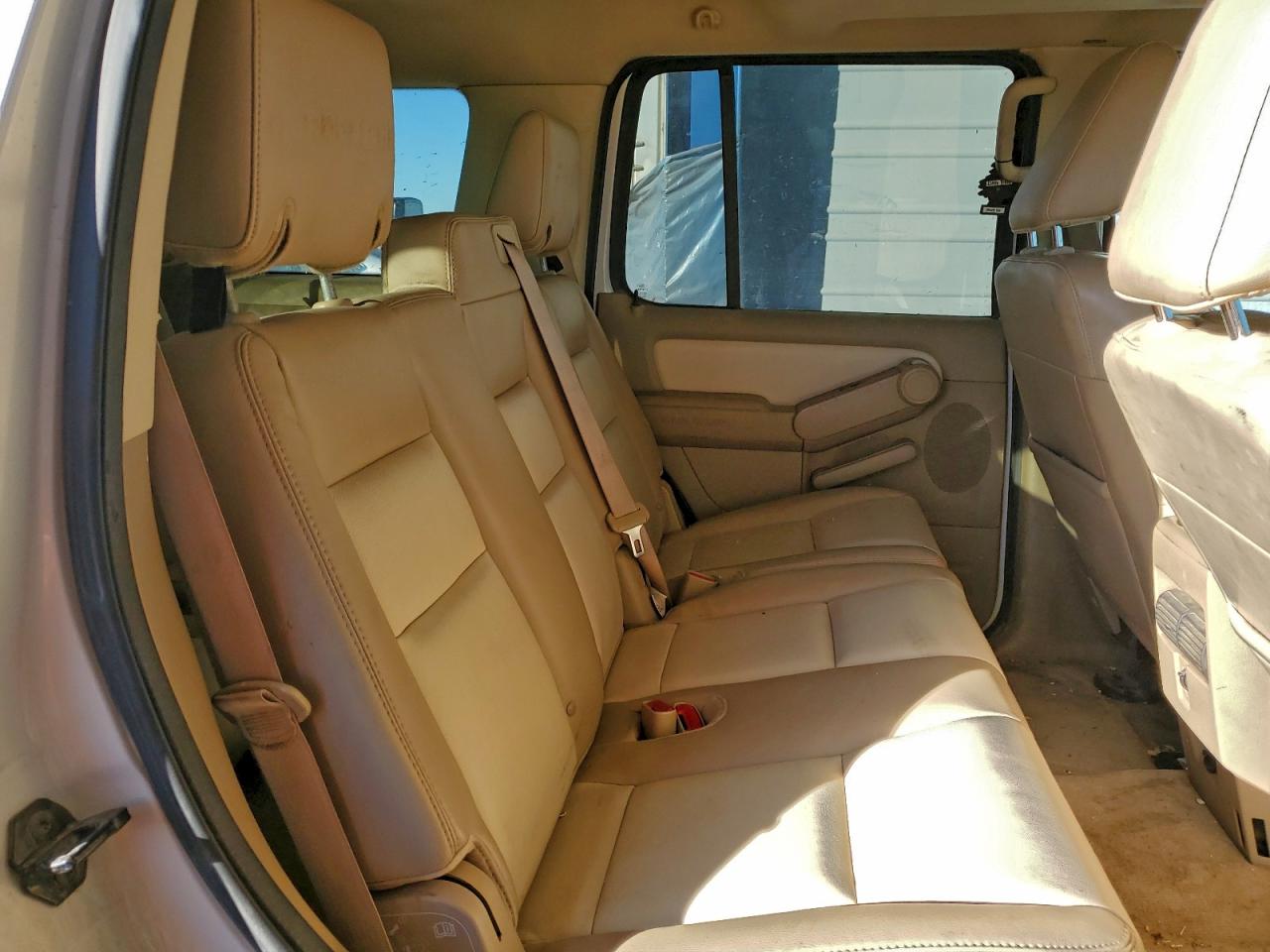 2010 Ford Explorer Eddie Bauer VIN: 1FMEU7E85AUA84369 Lot: 97000355