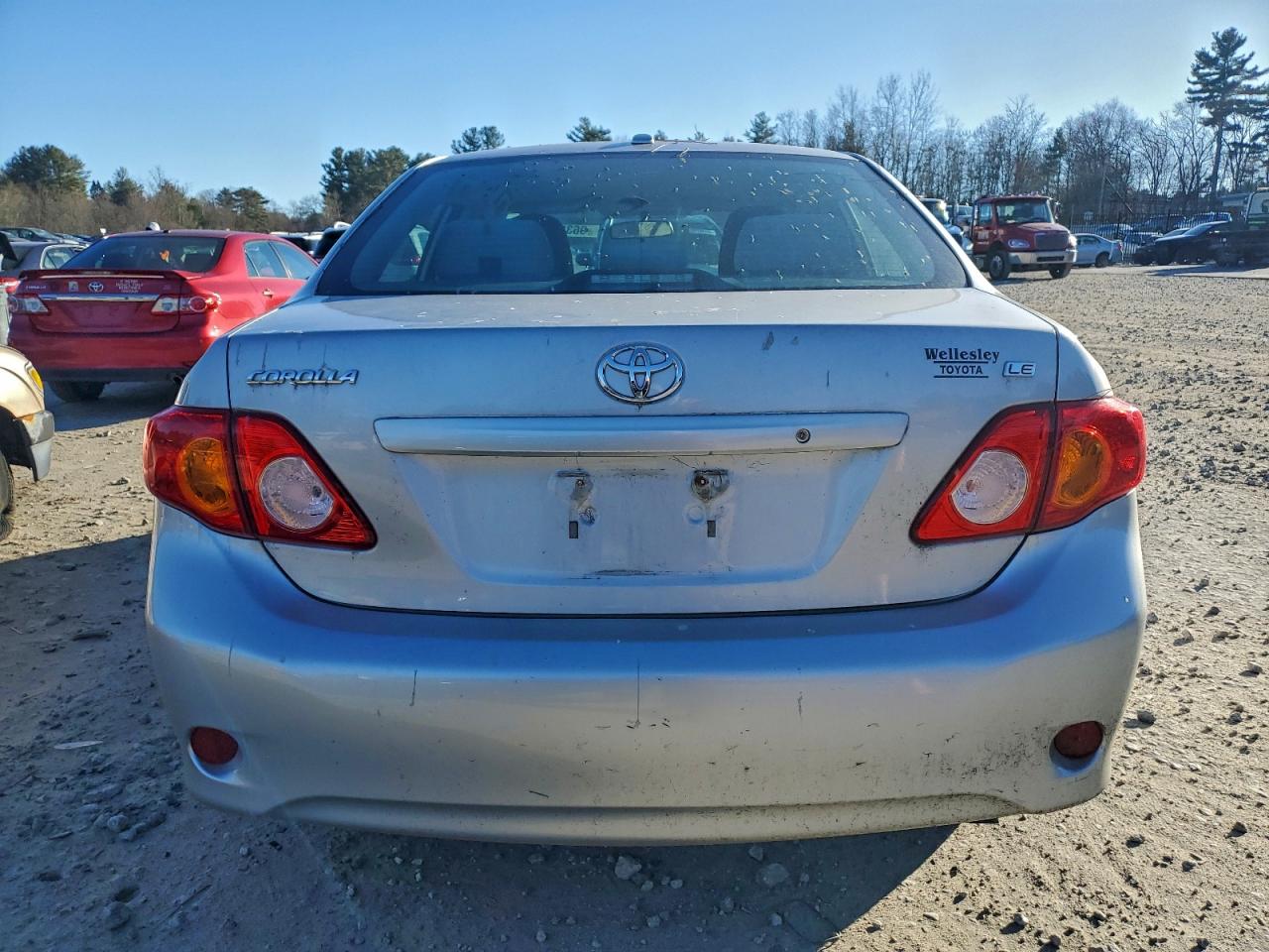 2010 Toyota Corolla Base VIN: 2T1BU4EE5AC352197 Lot: 96381655