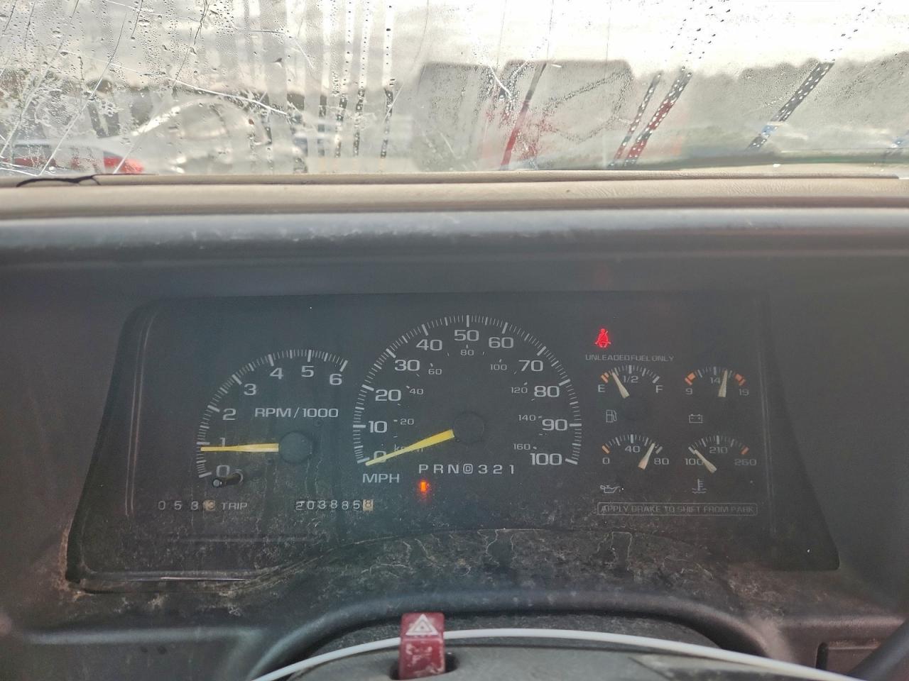 1998 Chevrolet Gmt-400 C1500 VIN: 1GCEC14W5WZ282531 Lot: 93737065