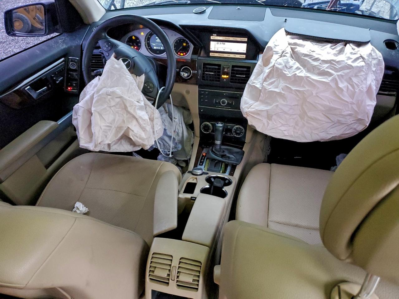 Фото: WDCGG8HB3CF930422