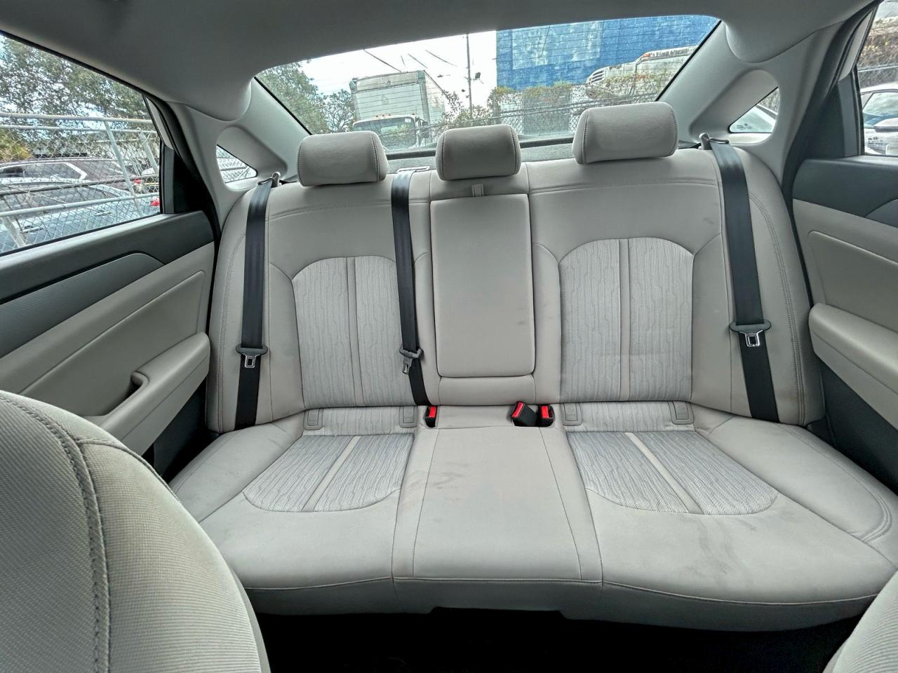 2016 Hyundai Sonata Hybrid VIN: KMHE24L15GA038903 Lot: 94829975