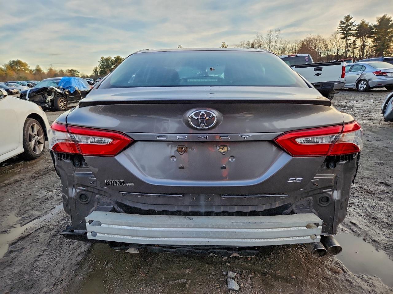 2018 Toyota Camry L VIN: 4T1B11HK4JU618669 Lot: 95426905