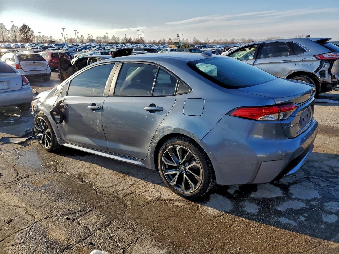 2021 Toyota Corolla Le VIN: 5YFEPMAE9MP260413 Lot: 95384715