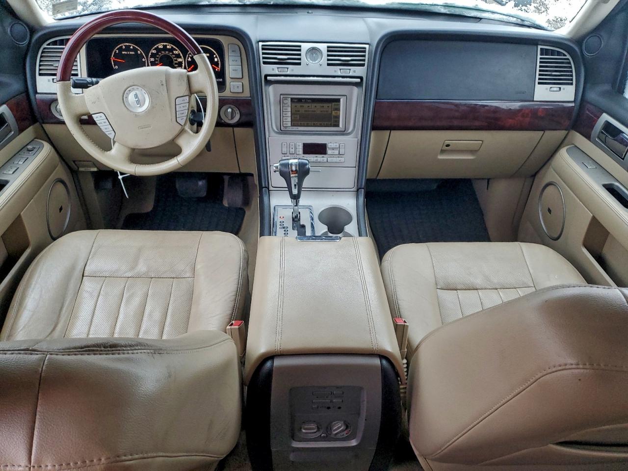 2005 Lincoln Navigator VIN: 5LMFU28525LJ09682 Lot: 94632945