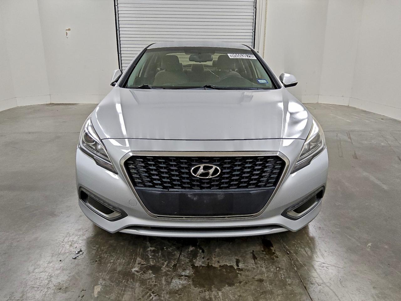 2017 Hyundai Sonata Hybrid VIN: KMHE24L19HA056905 Lot: 95553075