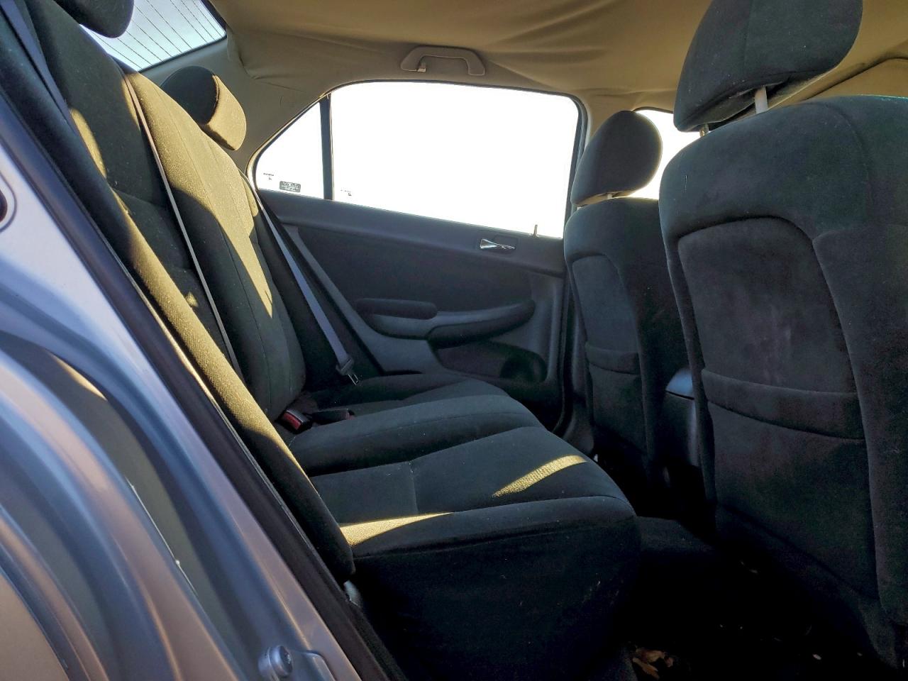 2006 Honda Accord Value VIN: 1HGCM56186A173039 Lot: 96276525