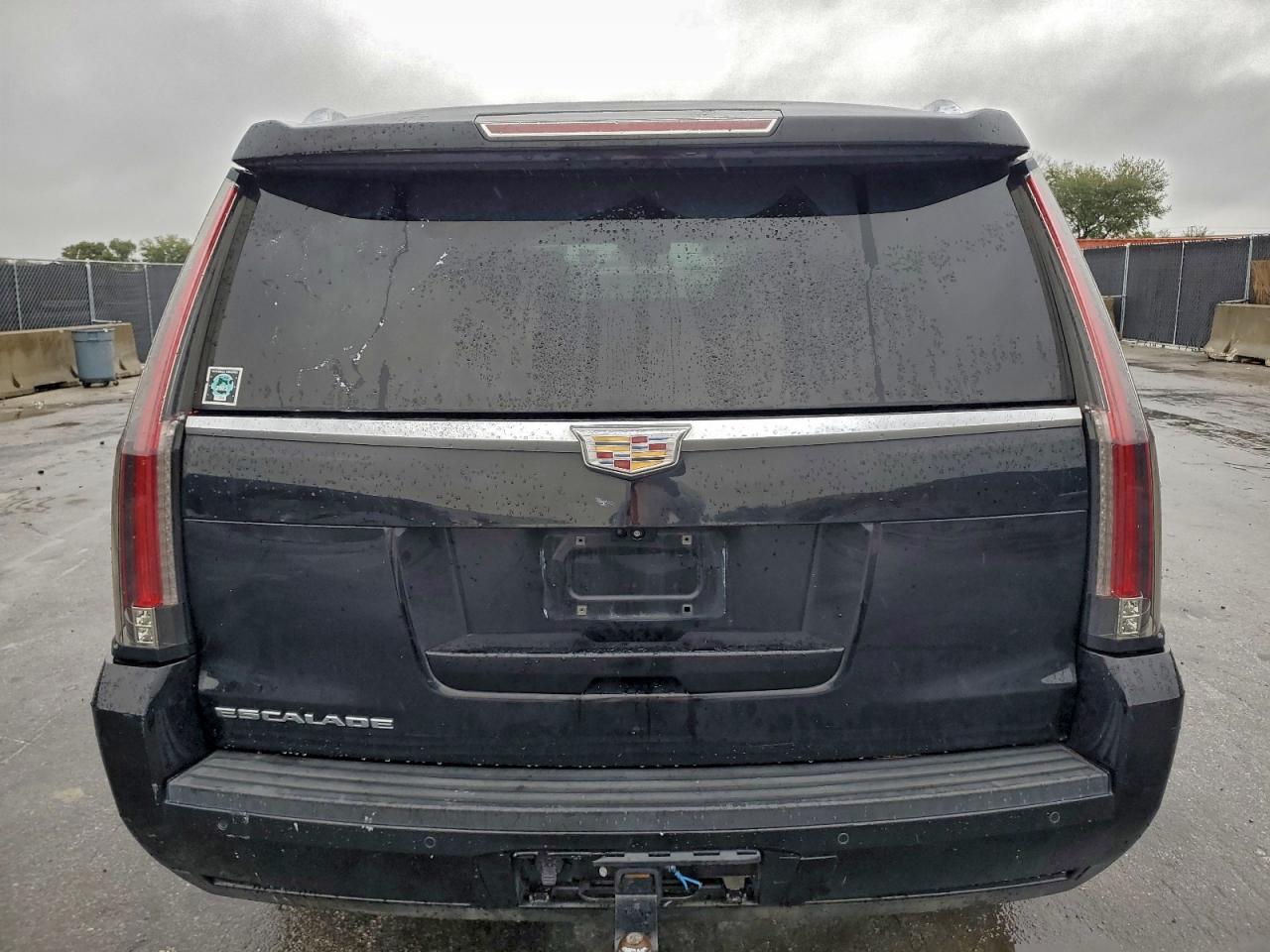 2017 Cadillac Escalade Esv Luxury VIN: 1GYS4HKJ3HR128347 Lot: 95764855