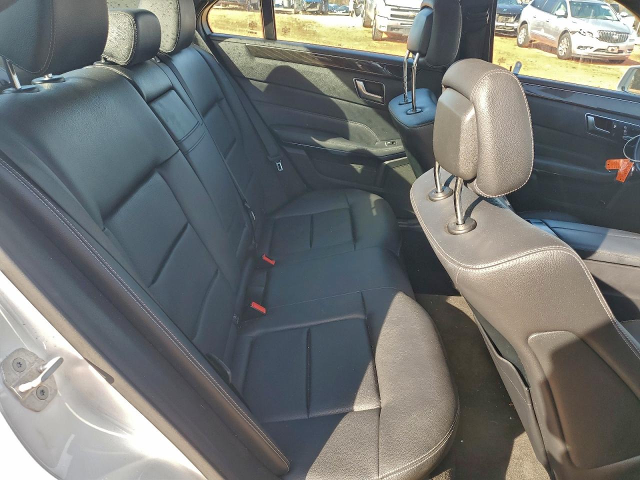 2015 Mercedes-Benz E 350 VIN: WDDHF5KB6FB083272 Lot: 94447665