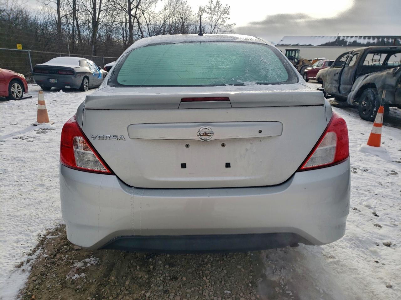 2017 Nissan Versa S VIN: 3N1CN7AP9HL824034 Lot: 95829835