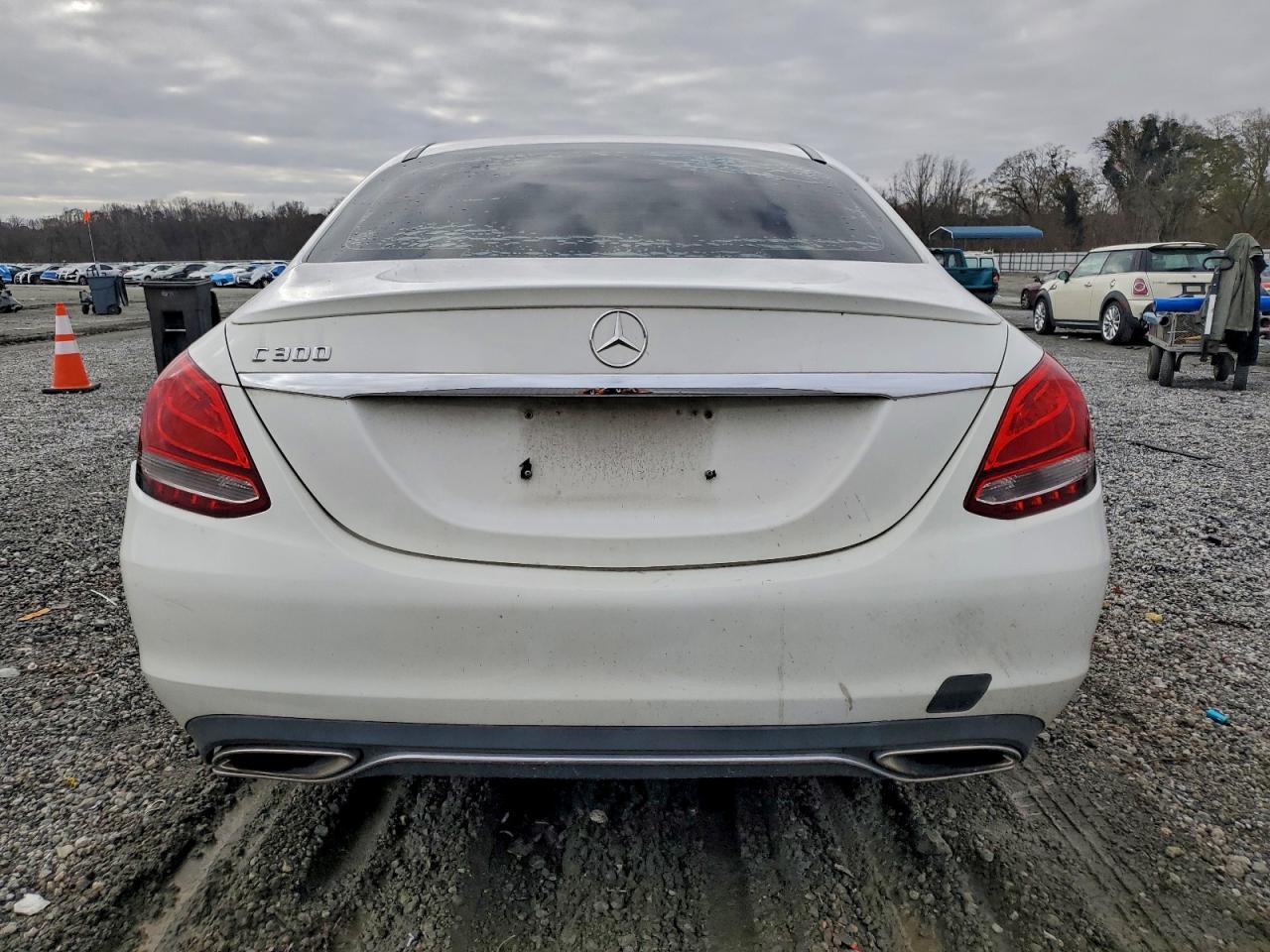 2015 Mercedes-Benz C 300 VIN: 55SWF4JB9FU067883 Lot: 95129945