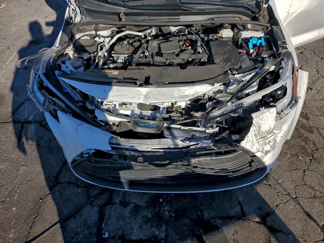 2024 Toyota Corolla Le VIN: JTDBDMHEXRJ007985 Lot: 94965495