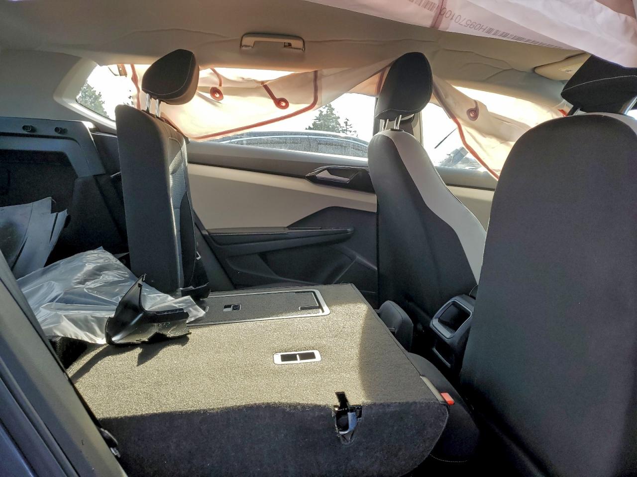 2025 Volkswagen Taos S VIN: 3VV8C7B23SM078436 Lot: 94628205