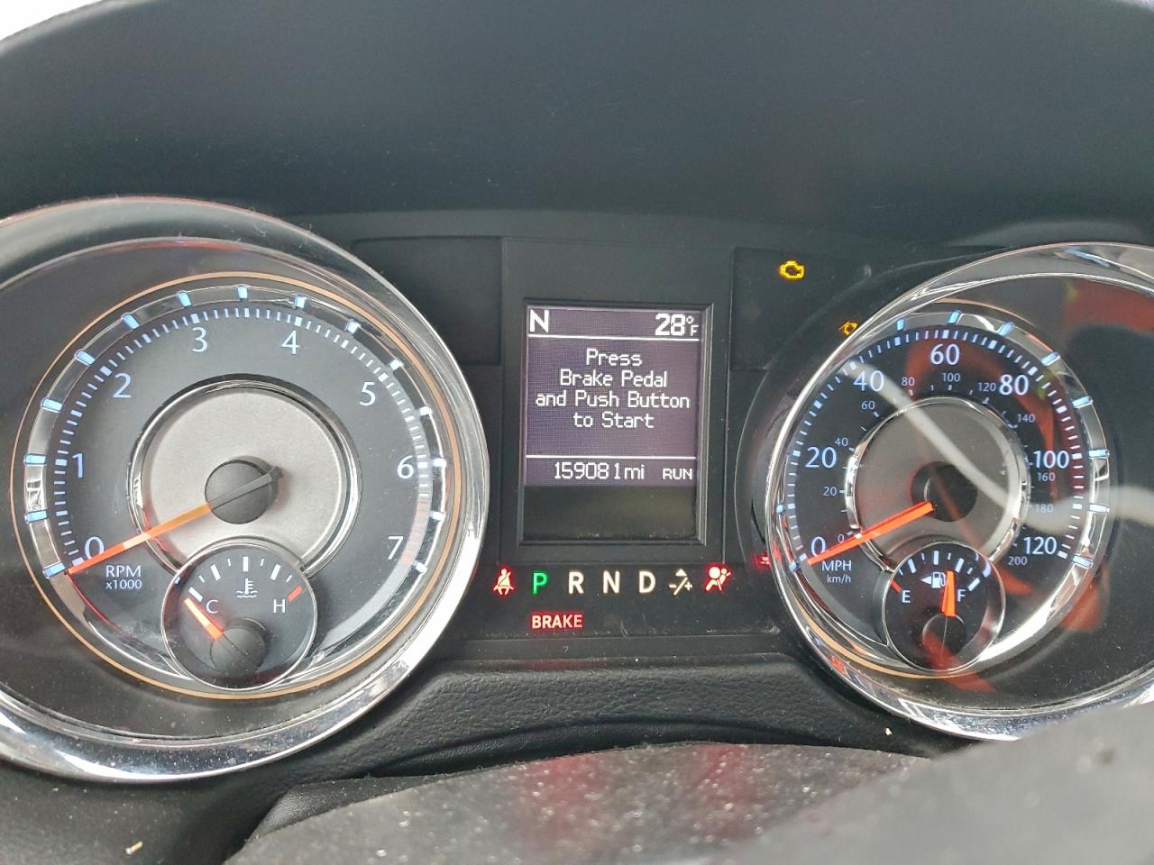 2016 Chrysler Town & Country Touring L VIN: 2C4RC1CG1GR128082 Lot: 95692115