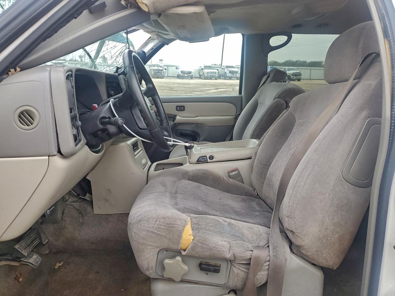 2000 Chevrolet Suburban K1500 VIN: 3GNFK16TXYG170988 Lot: 95577175