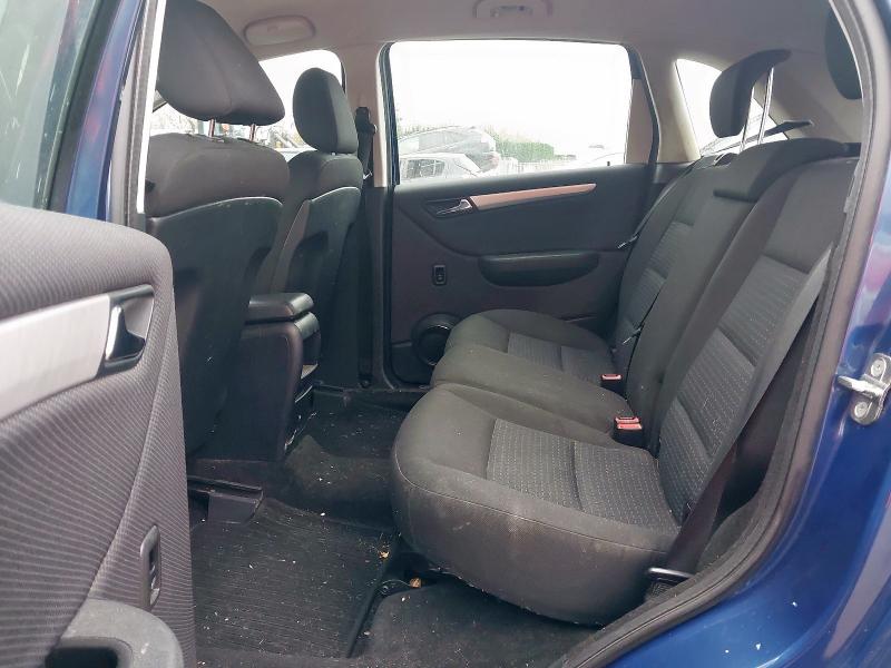 2010 MERCEDES-BENZ B CLASS B160 SE 5DR CVT AUTO