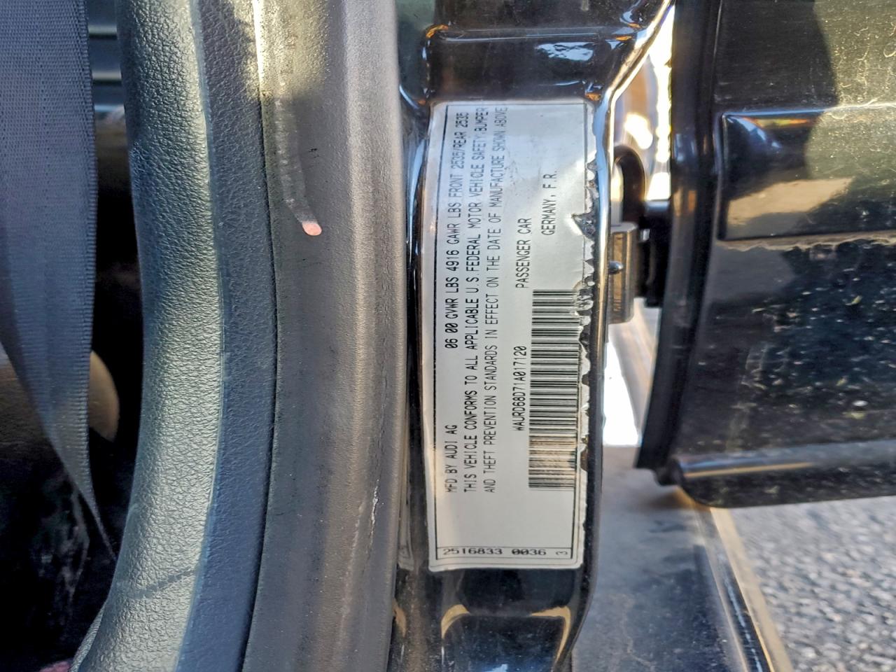 2001 Audi S4 2.7 Quattro VIN: WAURD68D71A017120 Lot: 97271855