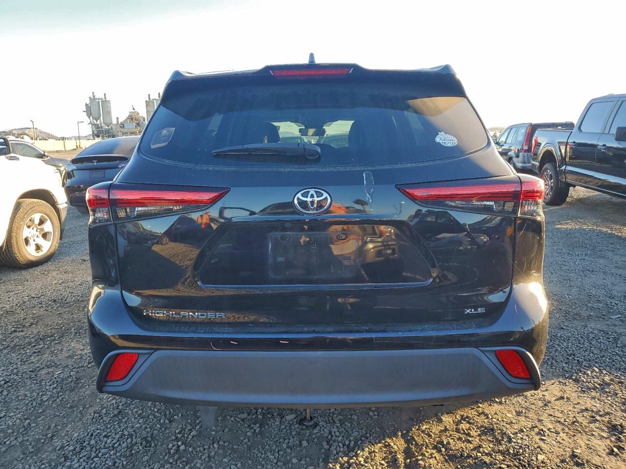 2020 Toyota Highlander Xle VIN: 5TDHZRAH9LS014059 Lot: 95006155