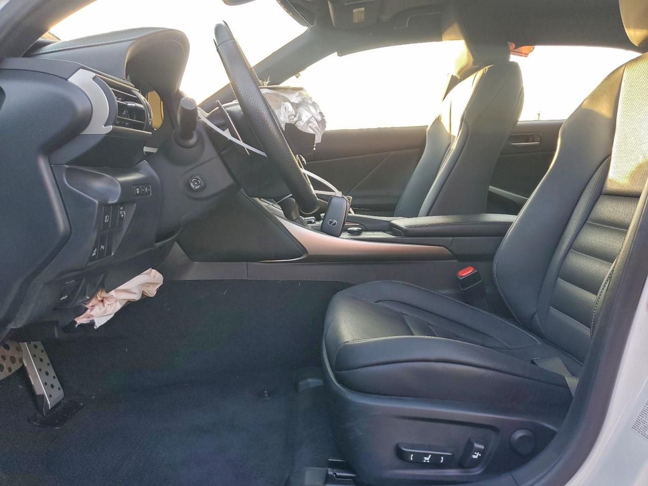 2018 Lexus Is 300 VIN: JTHBA1D27J5072369 Lot: 95006165