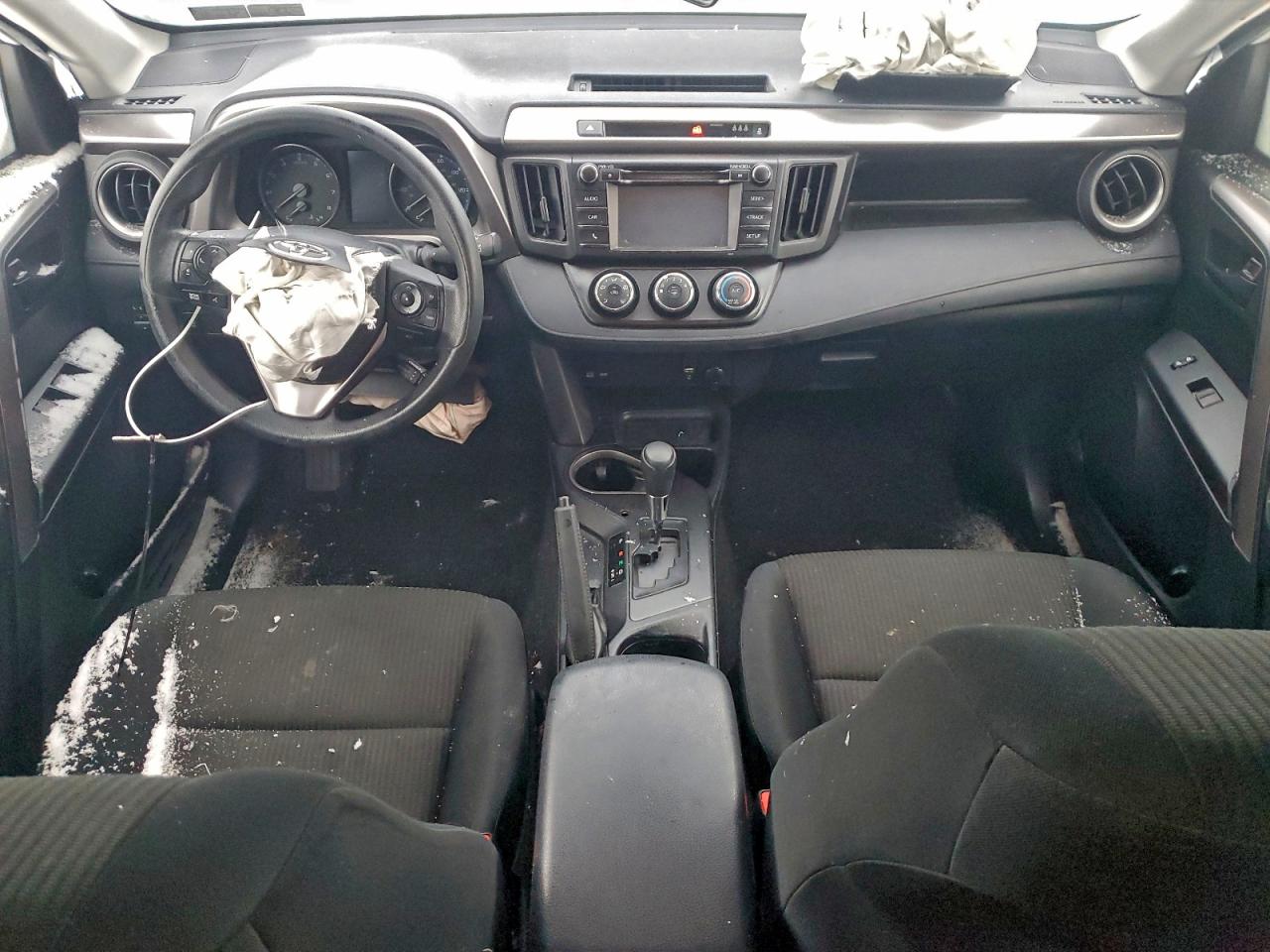 2018 Toyota Rav4 Le VIN: JTMBFREV0JD243303 Lot: 95246255