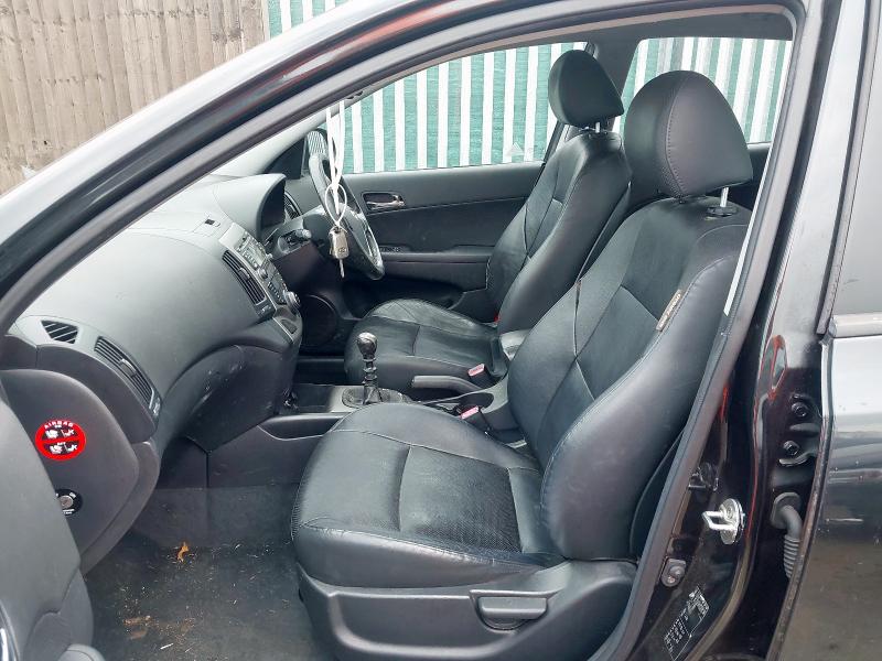 2008 HYUNDAI I30 1.6 CRDI PREMIUM 5DR