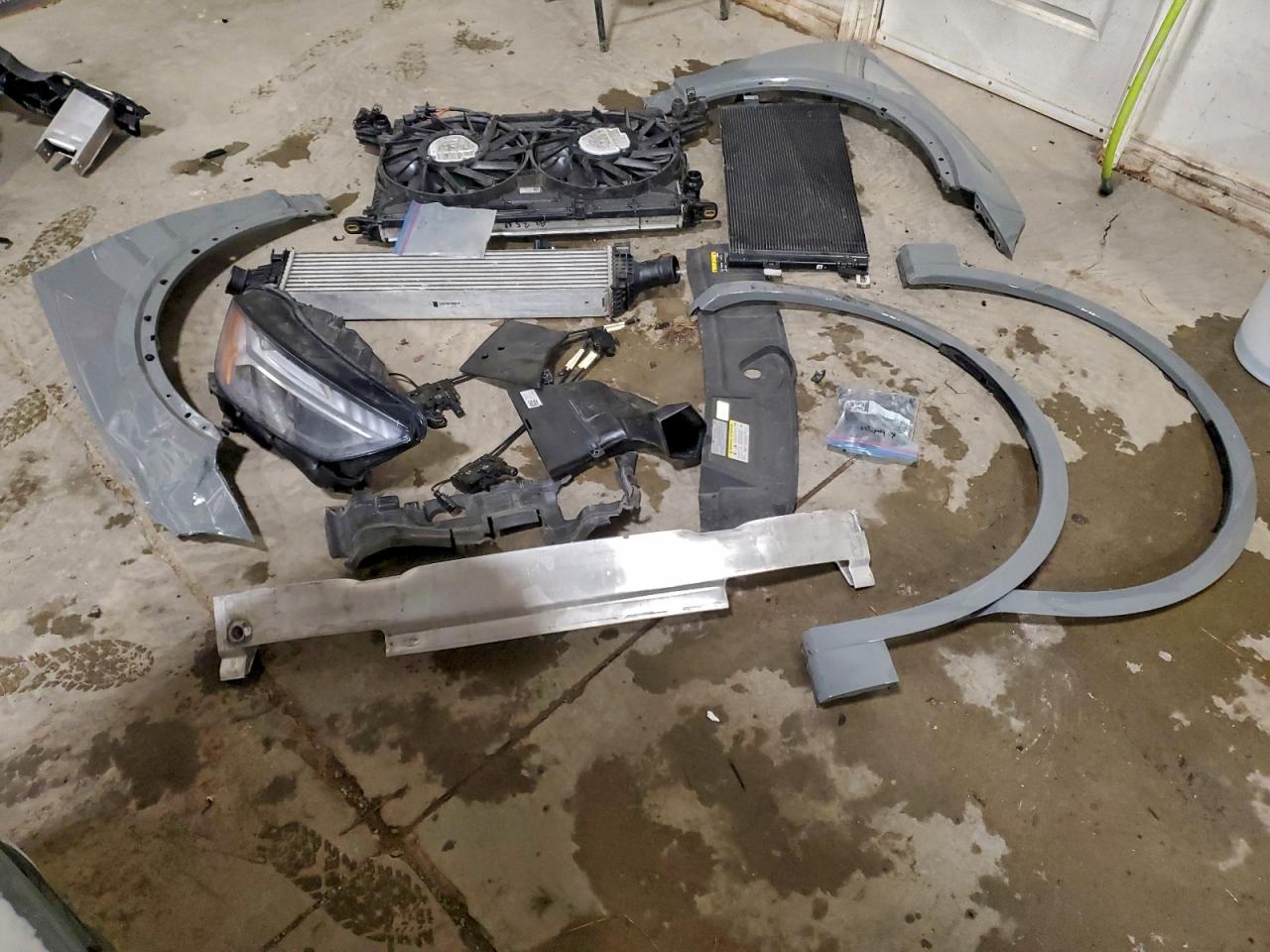 2021 Audi Sq5 Sportback Prestige VIN: WA134AFY6M2070921 Lot: 94106845