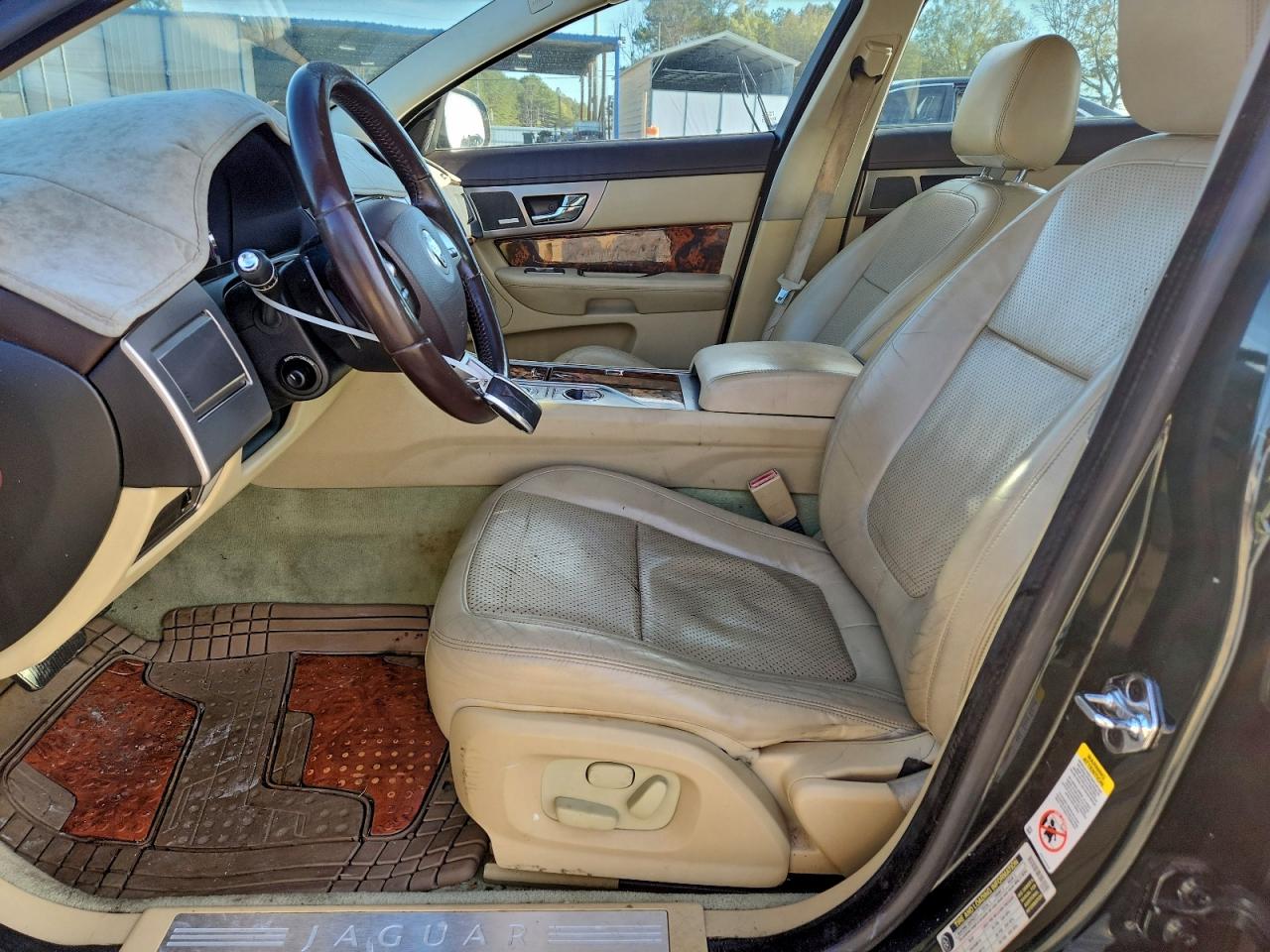 2010 Jaguar Xf Premium VIN: SAJWA0GB7ALR52400 Lot: 95210595