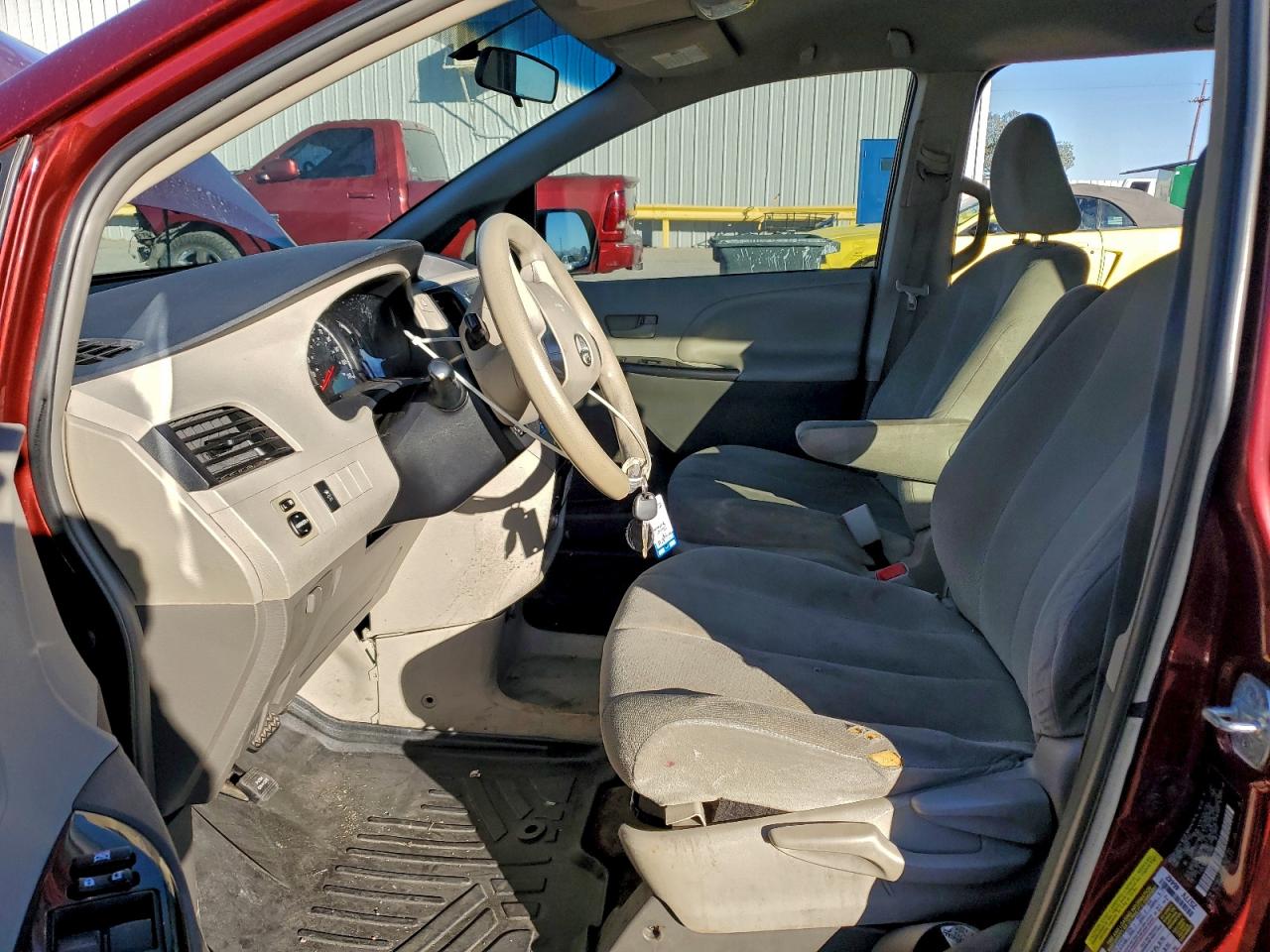 2013 Toyota Sienna VIN: 5TDZK3DC2DS342950 Lot: 95700475