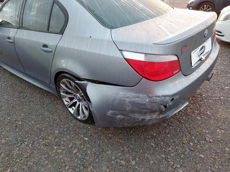 2005 BMW M5 M5 4DR SMG