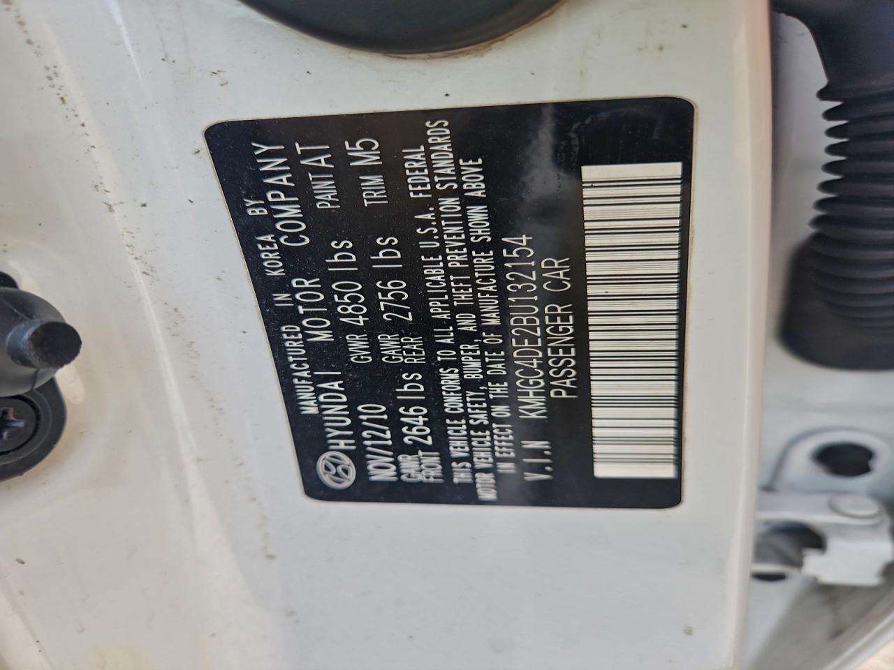 2011 Hyundai Genesis 3.8L VIN: KMHGC4DE2BU132154 Lot: 95239205