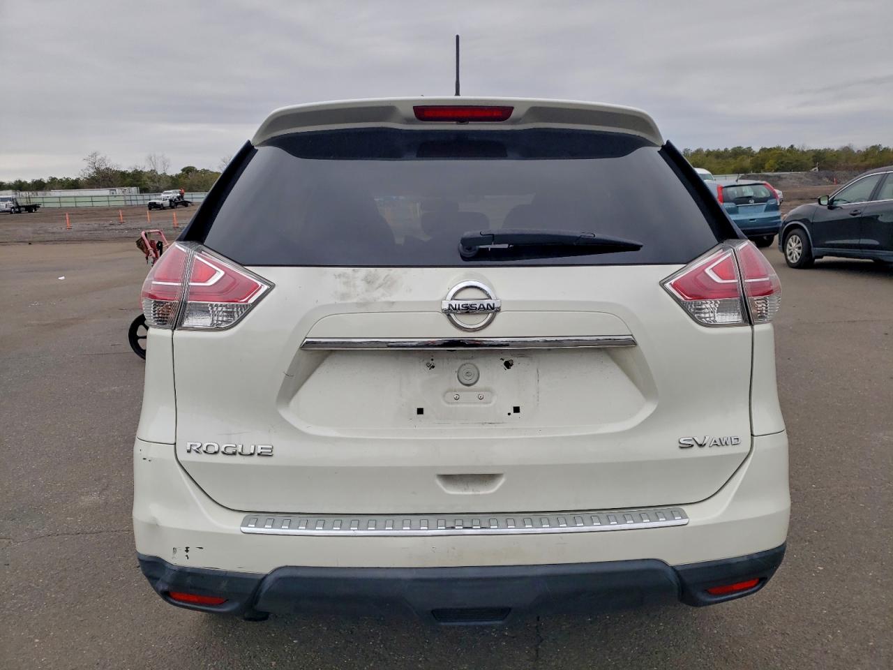 2015 Nissan Rogue S VIN: 5N1AT2MV3FC784030 Lot: 95426985