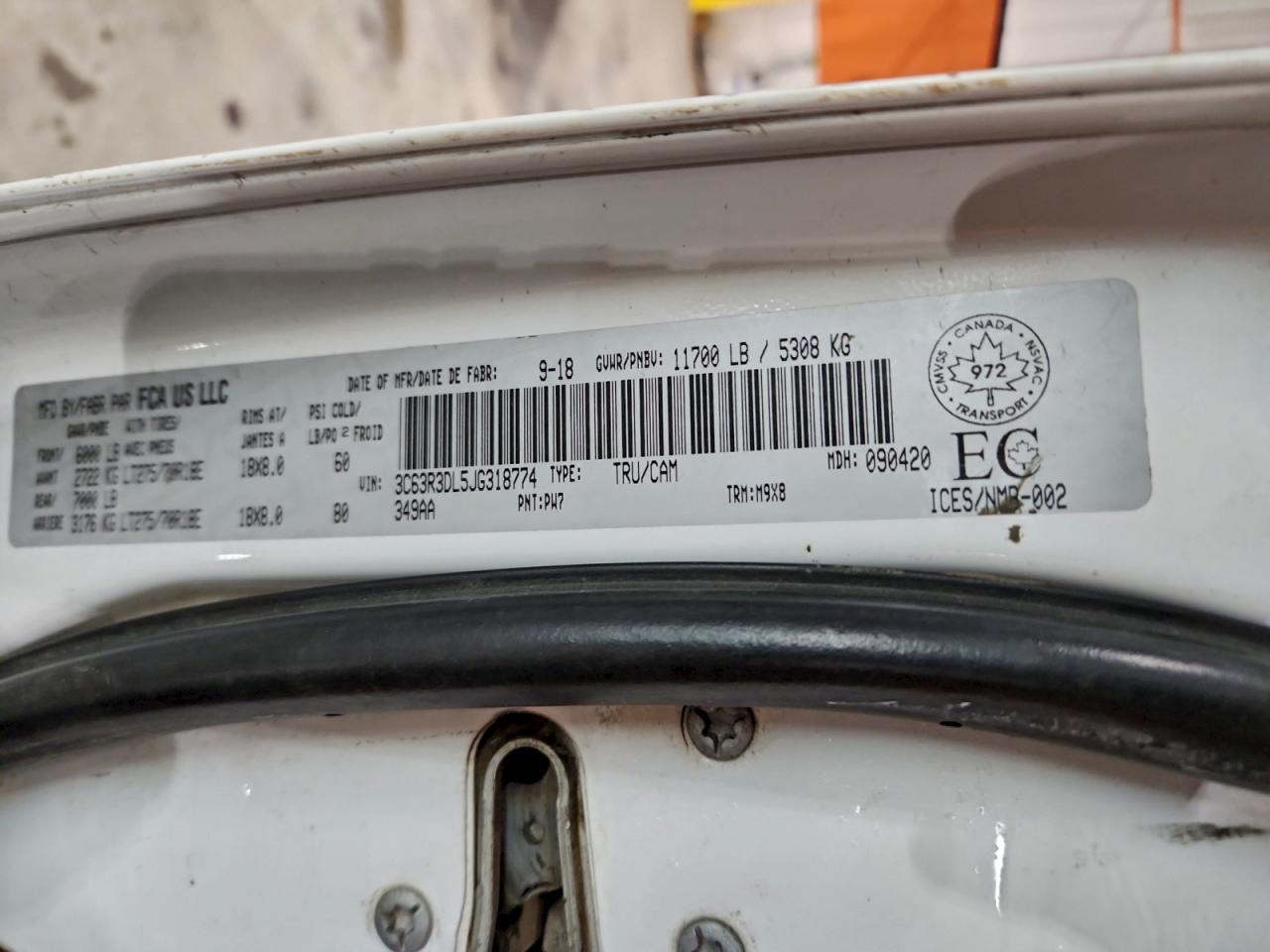 2018 Ram 3500 Slt VIN: 3C63R3DL5JG318774 Lot: 97025495