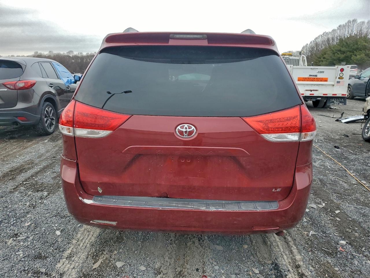 2013 Toyota Sienna Xle VIN: 5TDYK3DC1DS390841 Lot: 96059335