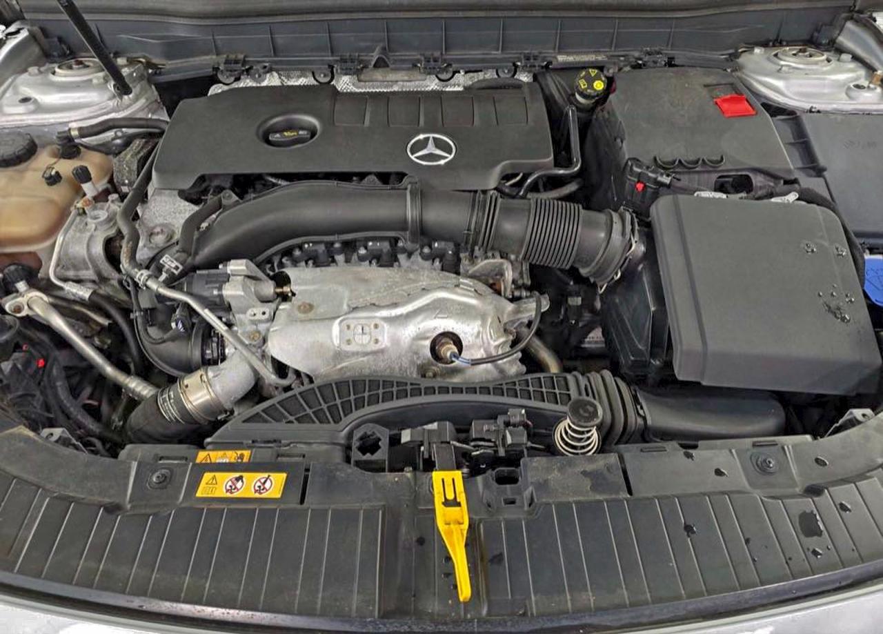 Фото: W1N4M4HB1MW112949