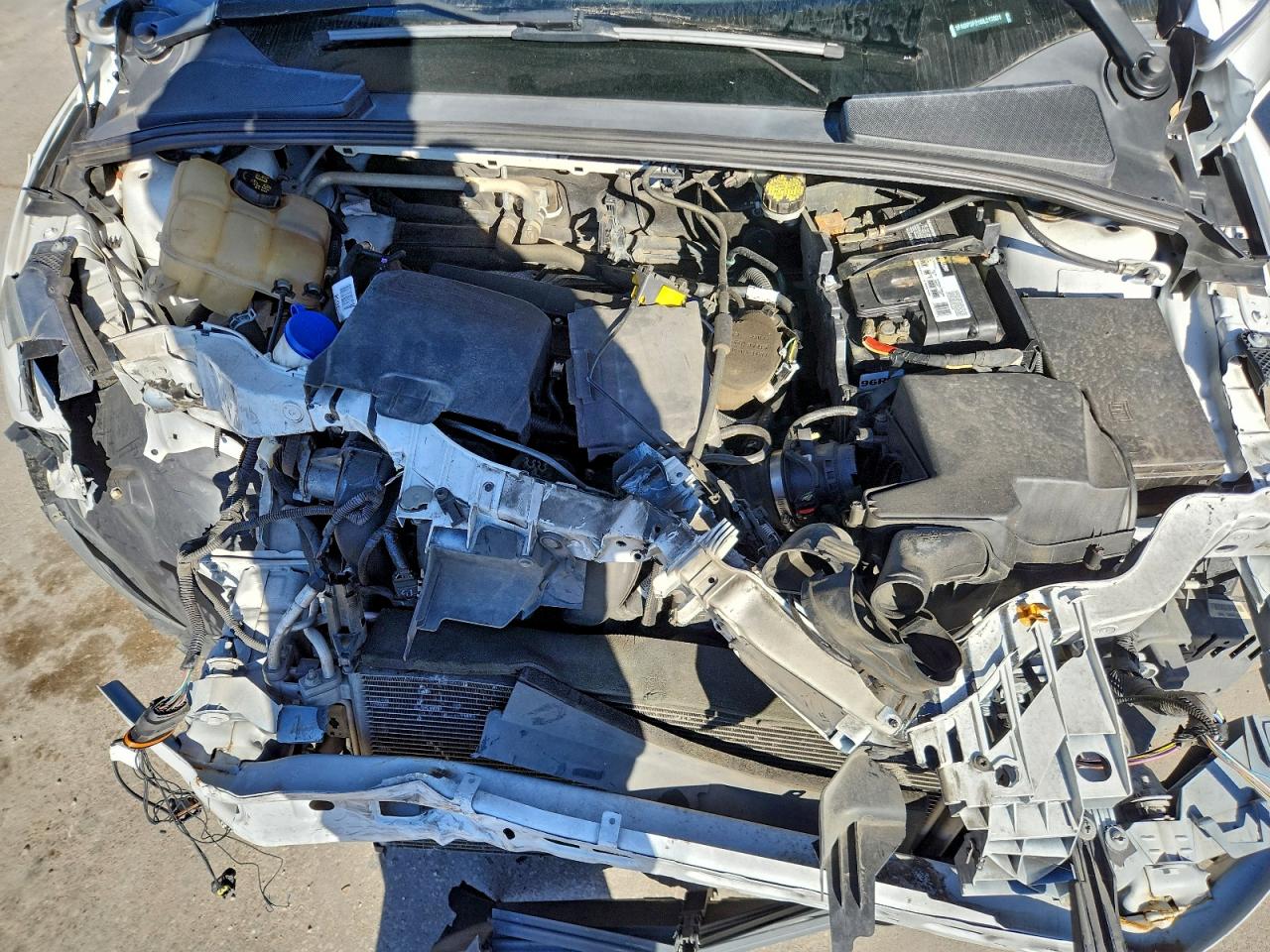 2016 Ford Focus Se VIN: 1FADP3F21GL217031 Lot: 96598975