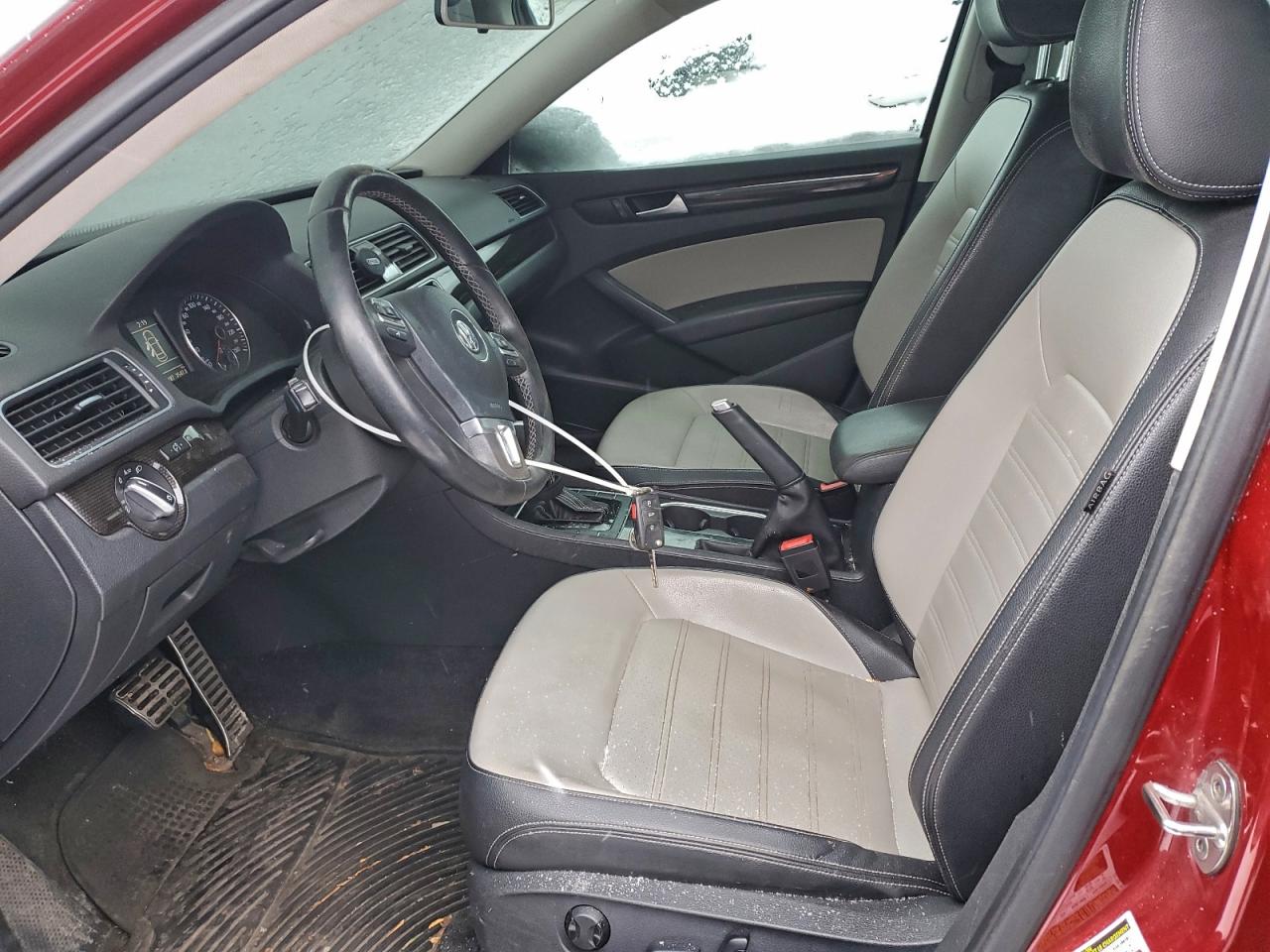 2015 Volkswagen Passat Se VIN: 1VWBS7A34FC081240 Lot: 95415985