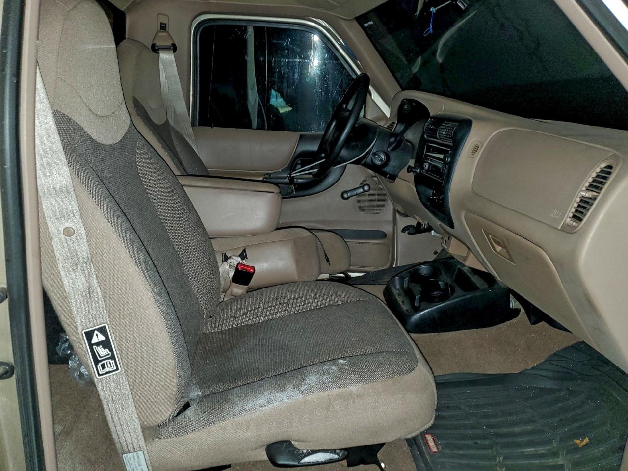 2000 Ford Ranger VIN: 1FTYR10V8YPA29596 Lot: 90845725