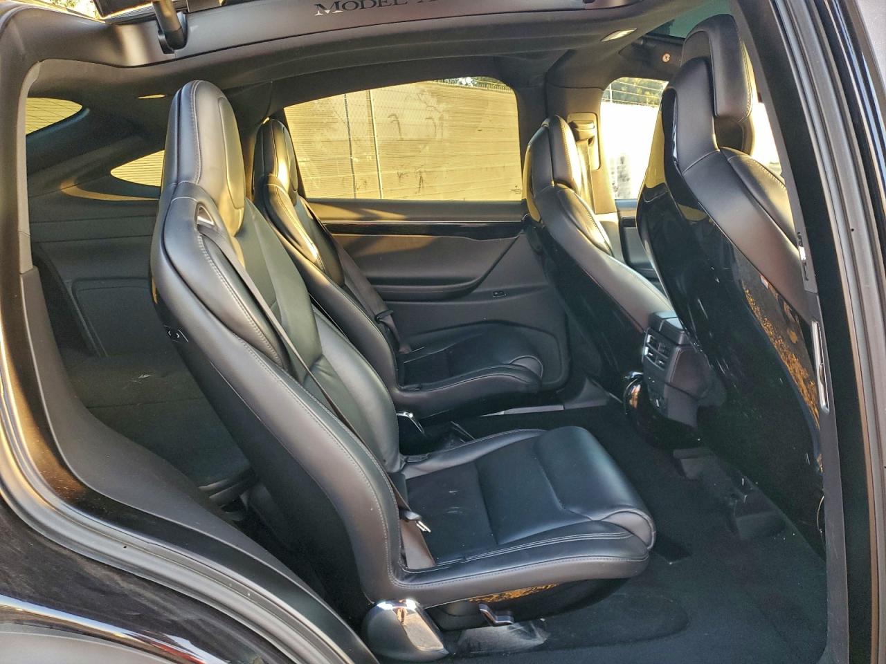 2016 Tesla Model X VIN: 5YJXCBE22GF014151 Lot: 94304505