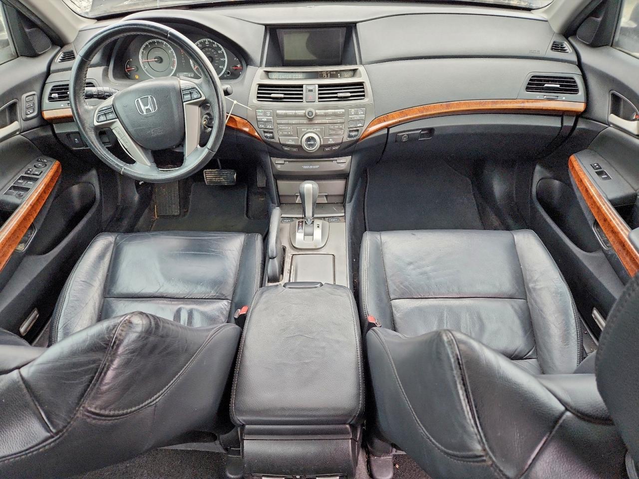 2011 Honda Accord Exl VIN: 1HGCP3F87BA025869 Lot: 95996835